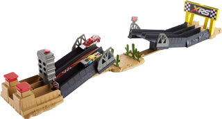 Immagine di Cars xrs Drag Racing Playset Gfm09