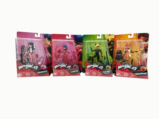 Immagine di Miraculous 12cm Small Doll Asst