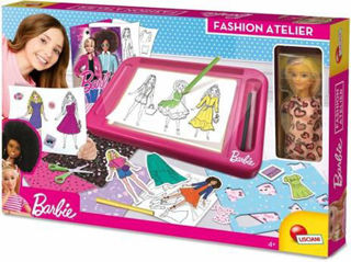 Immagine di Barbie Fashion Atelier Con Bambola